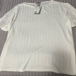 H&M Ivory Short Sleeve Blouse